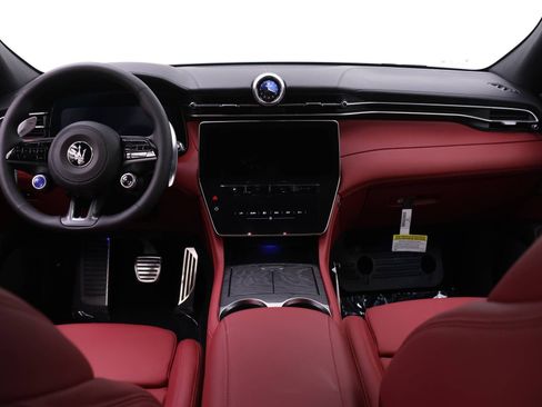 New 2026 Maserati Grecale Modena AWD/4WD image 12