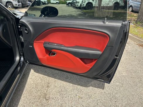 Used 2023 Dodge Challenger SRT Hellcat RWD image 26