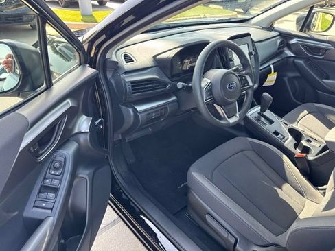 Used 2025 Subaru Impreza 2.0i AWD/4WD image 11