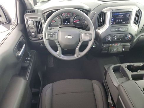 New 2026 Chevrolet Silverado 1500 Custom AWD/4WD image 15