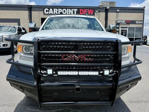 Used 2016 GMC Sierra 2500 SLT w/ Duramax Plus Package AWD/4WD image 4