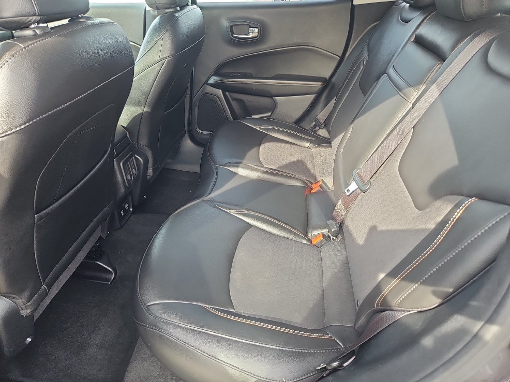 Used 2019 Jeep Compass Latitude w/ Safety & Security Group AWD/4WD image 30