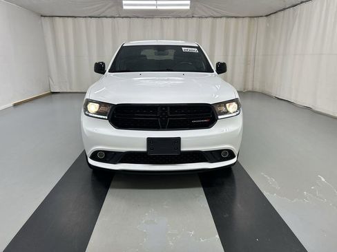 Used 2020 Dodge Durango SXT image 2