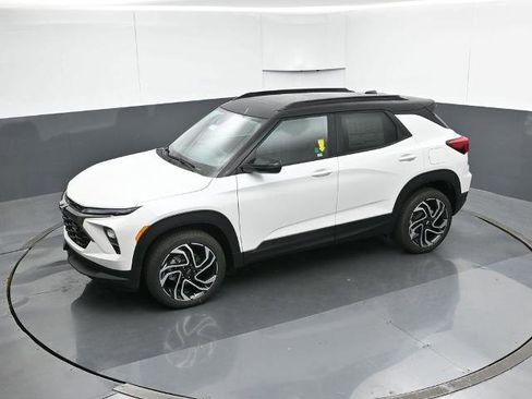 New 2026 Chevrolet TrailBlazer RS w/ Convenience Package image 18