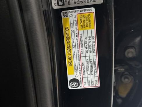Used 2025 GMC Sierra 2500 AT4 AWD/4WD image 45