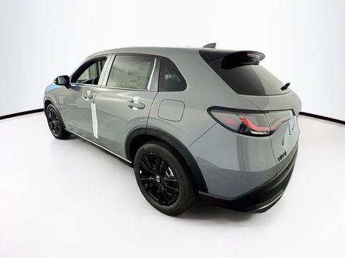 New 2027 Honda HR-V Sport image 4