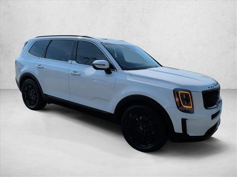 Used 2022 Kia Telluride EX w/ EX Premium Package AWD/4WD image 4