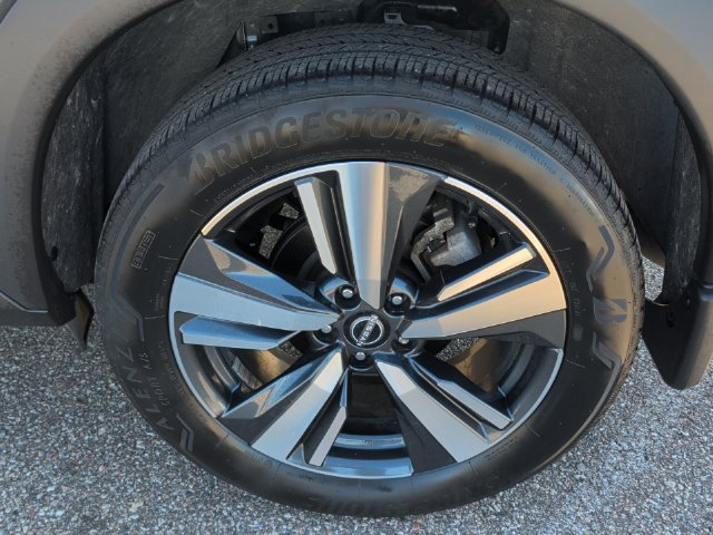 Certified 2023 Nissan Rogue SL w/ SL Premium Package AWD/4WD image 30