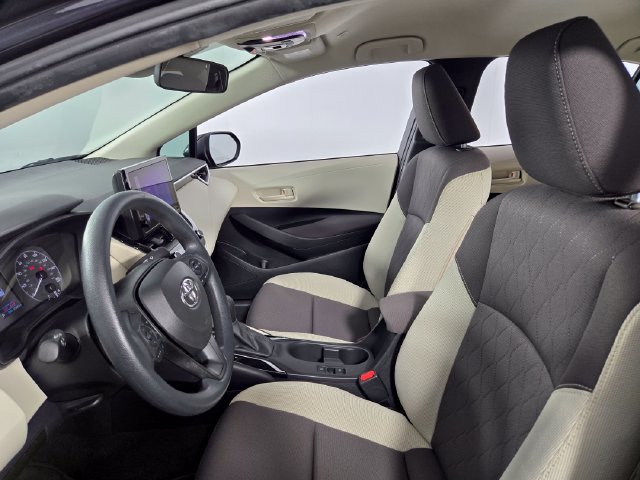 Used 2023 Toyota Corolla LE FWD image 14