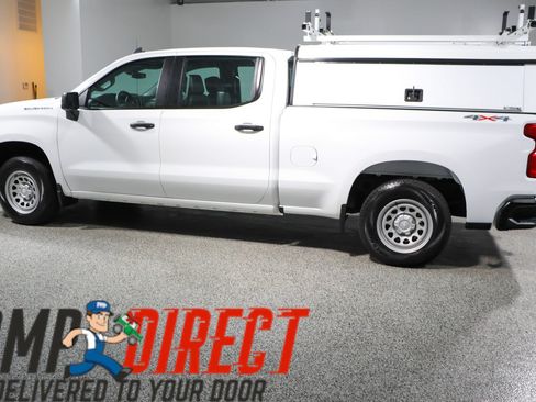 Used 2024 Chevrolet Silverado 1500 W/T w/ Trailering Package AWD/4WD image 10