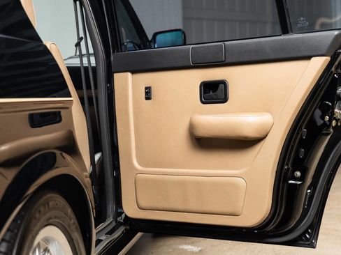 Used 1988 BMW M5 image 61