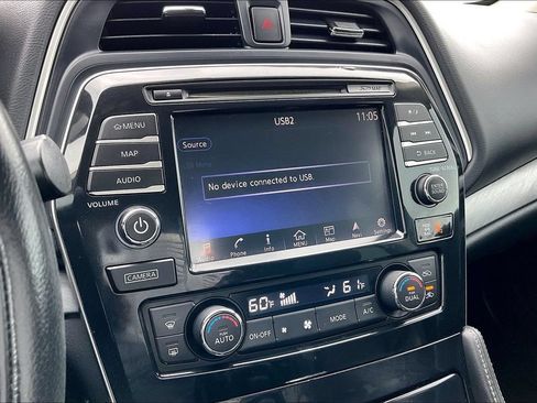 Used 2017 Nissan Maxima 3.5 SV FWD image 24