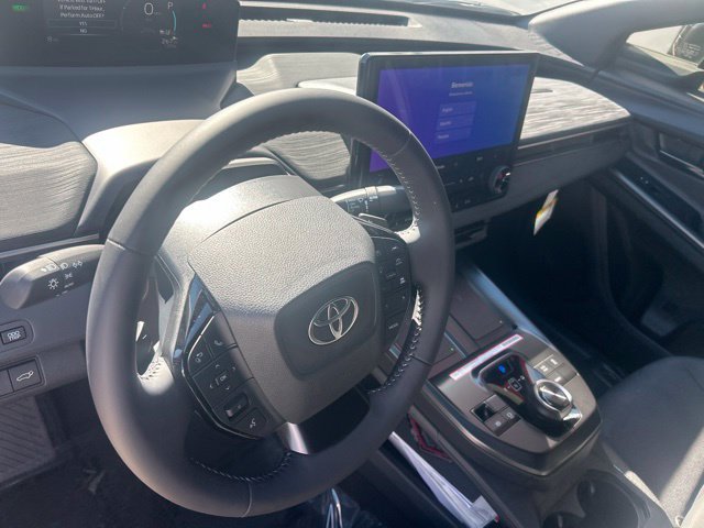 Used 2026 Toyota C-HR AWD/4WD image 14
