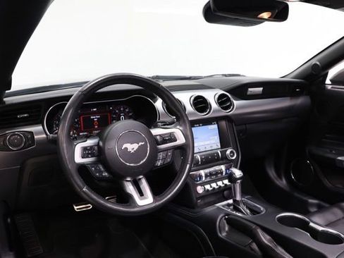Used 2018 Ford Mustang GT Premium w/ Equipment Group 401A RWD image 18