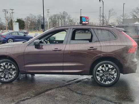 New 2026 Volvo XC60 B5 Plus w/ Climate Package image 5