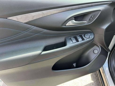 New 2026 Buick Envista Sport Touring w/ Convenience I Package FWD image 19