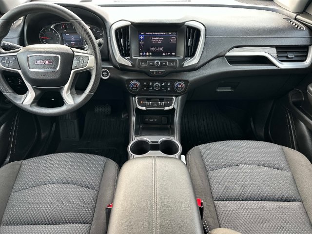 Used 2024 GMC Terrain SLE w/ Driver Convenience Package AWD/4WD image 12