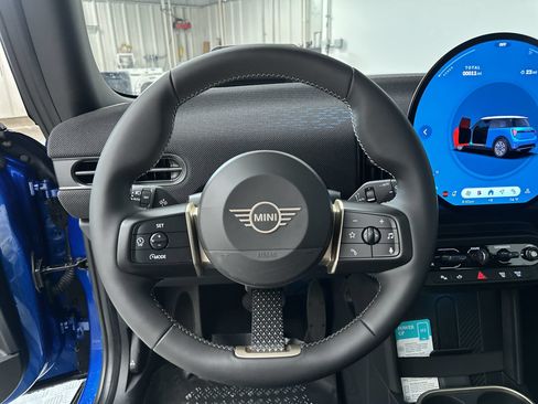 New 2026 MINI Cooper 2-Door Hardtop FWD image 16