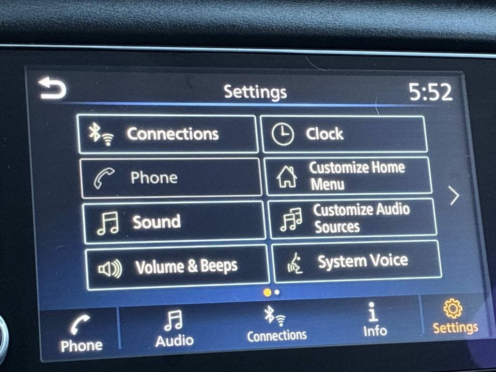 Certified 2023 Nissan Kicks SR w/ SR Premium Package FWD image 32