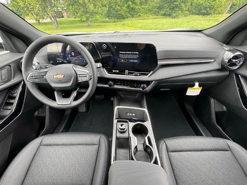 New 2026 Chevrolet Equinox LT w/ Convenience Package II image 45