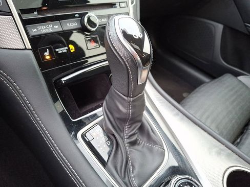 Used 2018 INFINITI Q50 Sport image 12