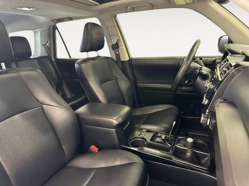 Used 2021 Toyota 4Runner TRD Off-Road Premium w/ Moonroof Package AWD/4WD image 15