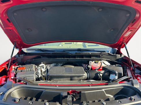 New 2026 GMC Yukon XL Denali image 32