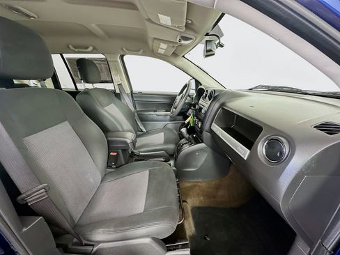 Used 2014 Jeep Compass Sport w/ Power Value Group FWD image 24