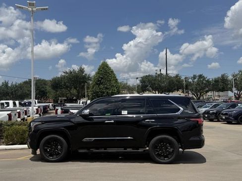 Used 2026 Toyota Sequoia 1794 Edition w/ TRD Off-Road Package AWD/4WD image 4