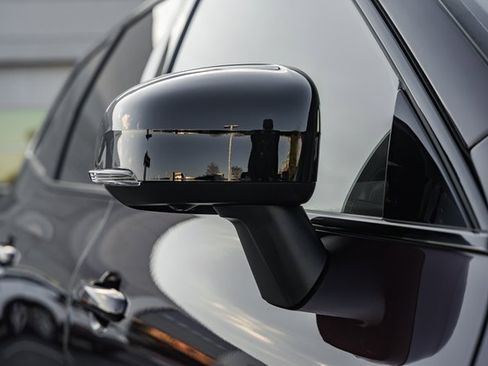 New 2026 Volvo XC60 B5 Ultra w/ Protection Package Premier image 15