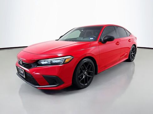 Used 2023 Honda Civic Sport image 3