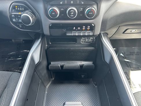 Used 2022 RAM 1500 Big Horn AWD/4WD image 13