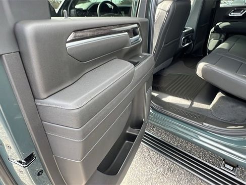 New 2026 Chevrolet Silverado 2500 LTZ w/ LTZ Plus Package image 17