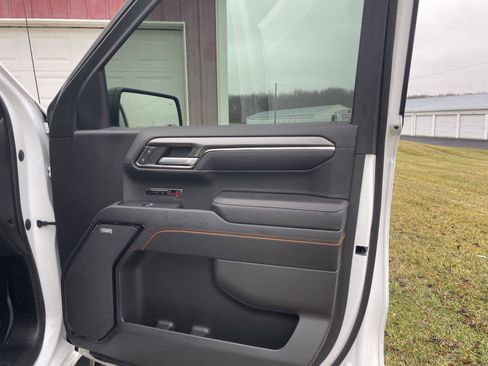 Used 2022 GMC Sierra 1500 AT4 w/ Technology Package image 22