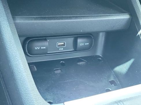 Used 2023 Kia Forte LXS w/ LXS Technology Package FWD image 29