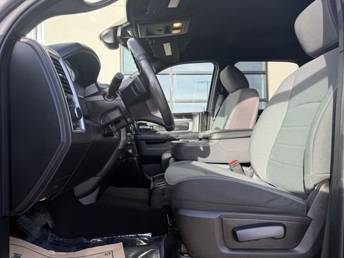 Used 2022 RAM 1500 Classic Warlock image 10