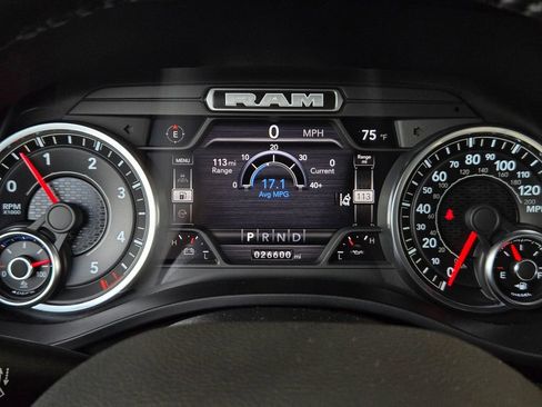 Used 2022 RAM 1500 Big Horn AWD/4WD image 24