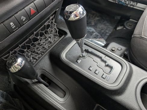 Used 2017 Jeep Wrangler Unlimited Sport w/ Quick Order Package 24S image 26