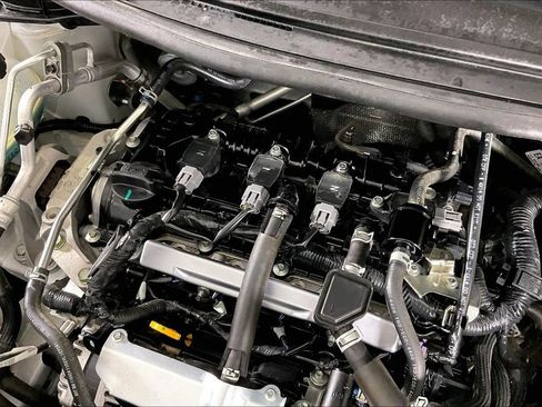 Used 2025 Nissan Versa SR w/ Trunk Package FWD image 42