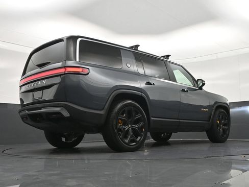 Used 2022 Rivian R1S Launch Edition Quad AWD/4WD image 28