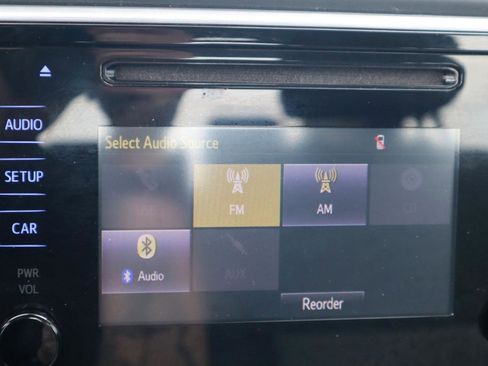 Used 2017 Toyota Corolla L FWD image 51