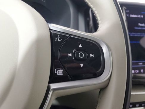 Certified 2022 Volvo XC60 B5 Inscription image 29