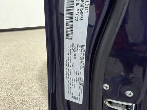Used 2021 Jeep Compass Latitude AWD/4WD image 59