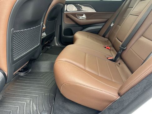 Used 2025 Mercedes-Benz GLE 350 4MATIC image 31
