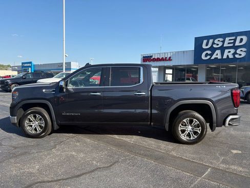 Used 2025 GMC Sierra 1500 SLT image 10