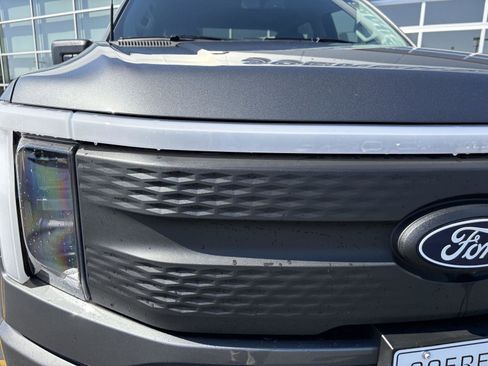 New 2025 Ford F150 Lightning Flash AWD/4WD image 27