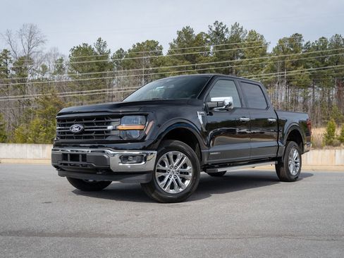 New 2026 Ford F150 XLT w/ Equipment Group 302A MID image 1