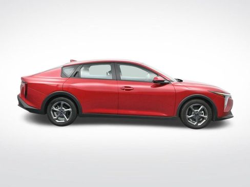Used 2025 Kia K4 FWD image 4