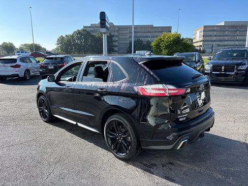 Used 2020 Ford Edge ST w/ Equipment Group 401A image 5