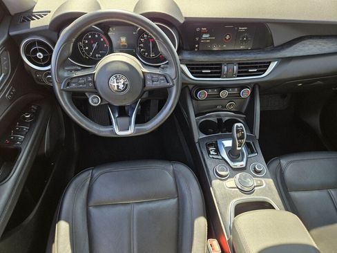 Used 2020 Alfa Romeo Stelvio Sport w/ Quick Order Package 22K Sport RWD image 12